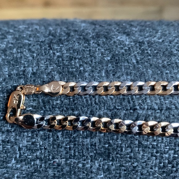 Silver chain - Picture 1 of 3